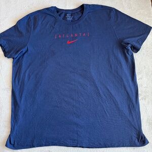 Nike The Nike Tee MLB Atlanta Braves Mens T-Shirt Size XXL Navy Blue